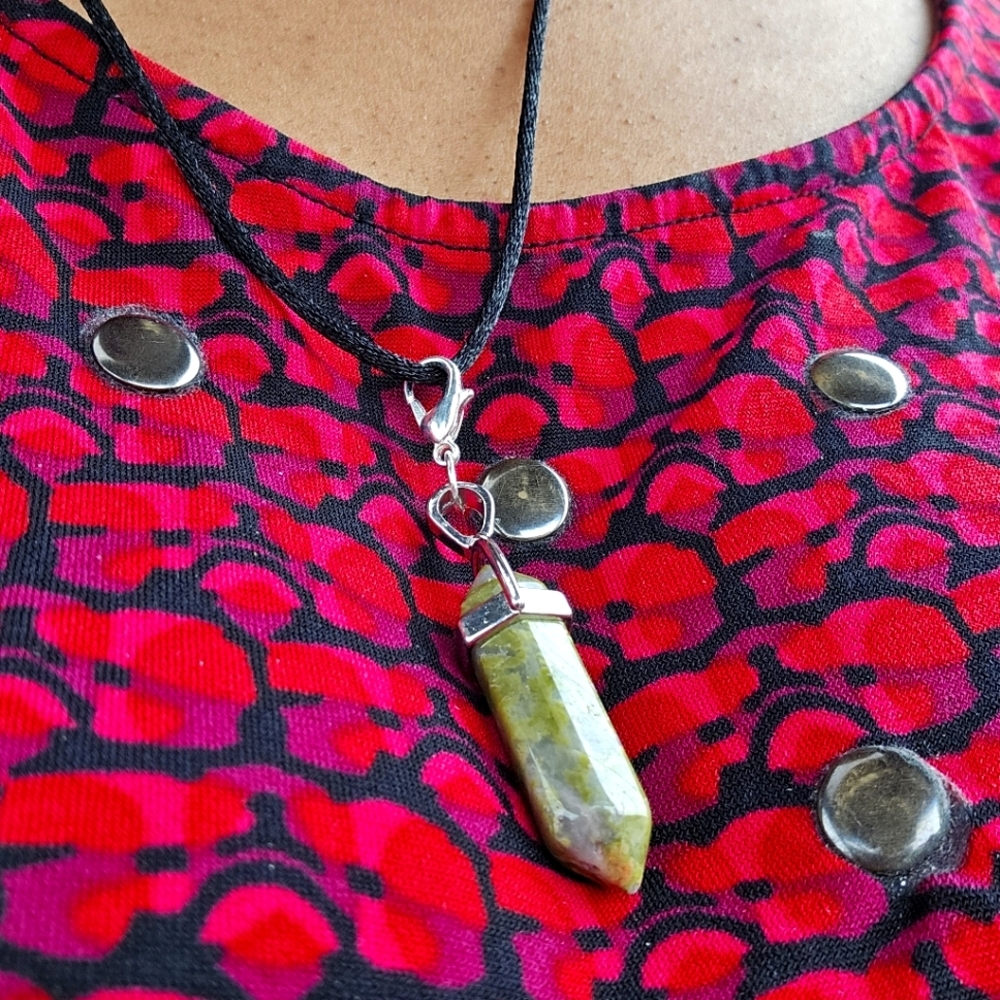 Stone Pendant Necklace